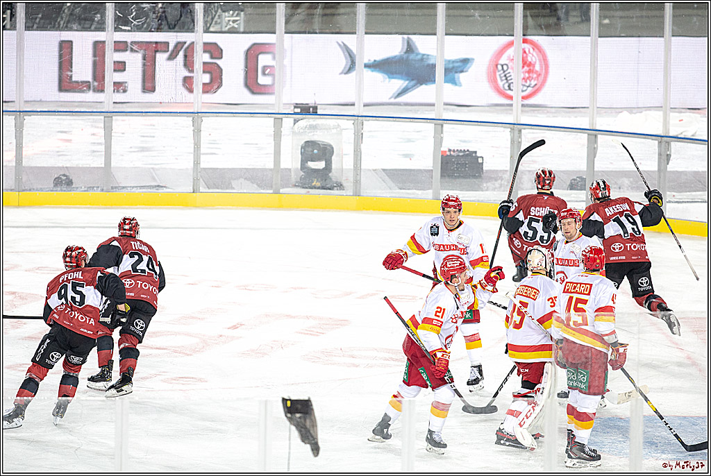 DEL Wintergame; Koelner Haie - Duesseldorfer EG; Koeln, 12.01.2019